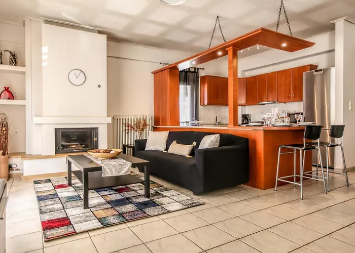 Grand Meteora Central Luxury Apartment